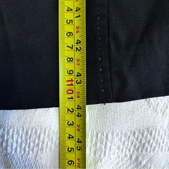 Adrienne Vilttadini Women's Size 6 Midi Dress Wool Blend LBD Lightweight - Picture 13 of 16